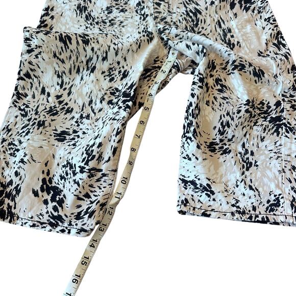 Nine West jeans multi color pull on longer shorts size 6 - Picture 5 of 7